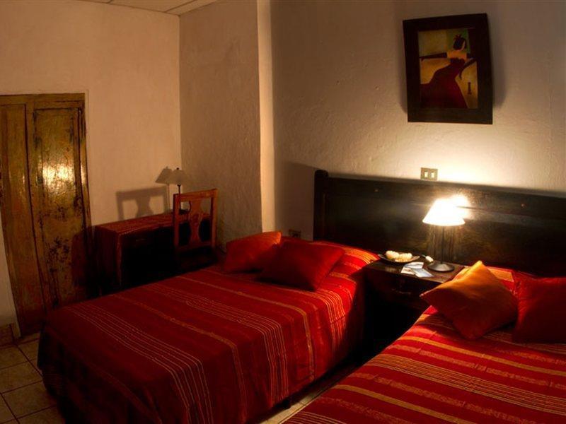 La Casa De Mamapan Hotel Colonial Ahuachapán Extérieur photo